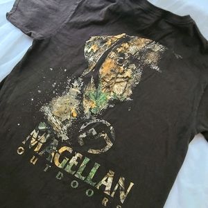 Magellan Adult Medium Brown & Camo Dog Tshirt